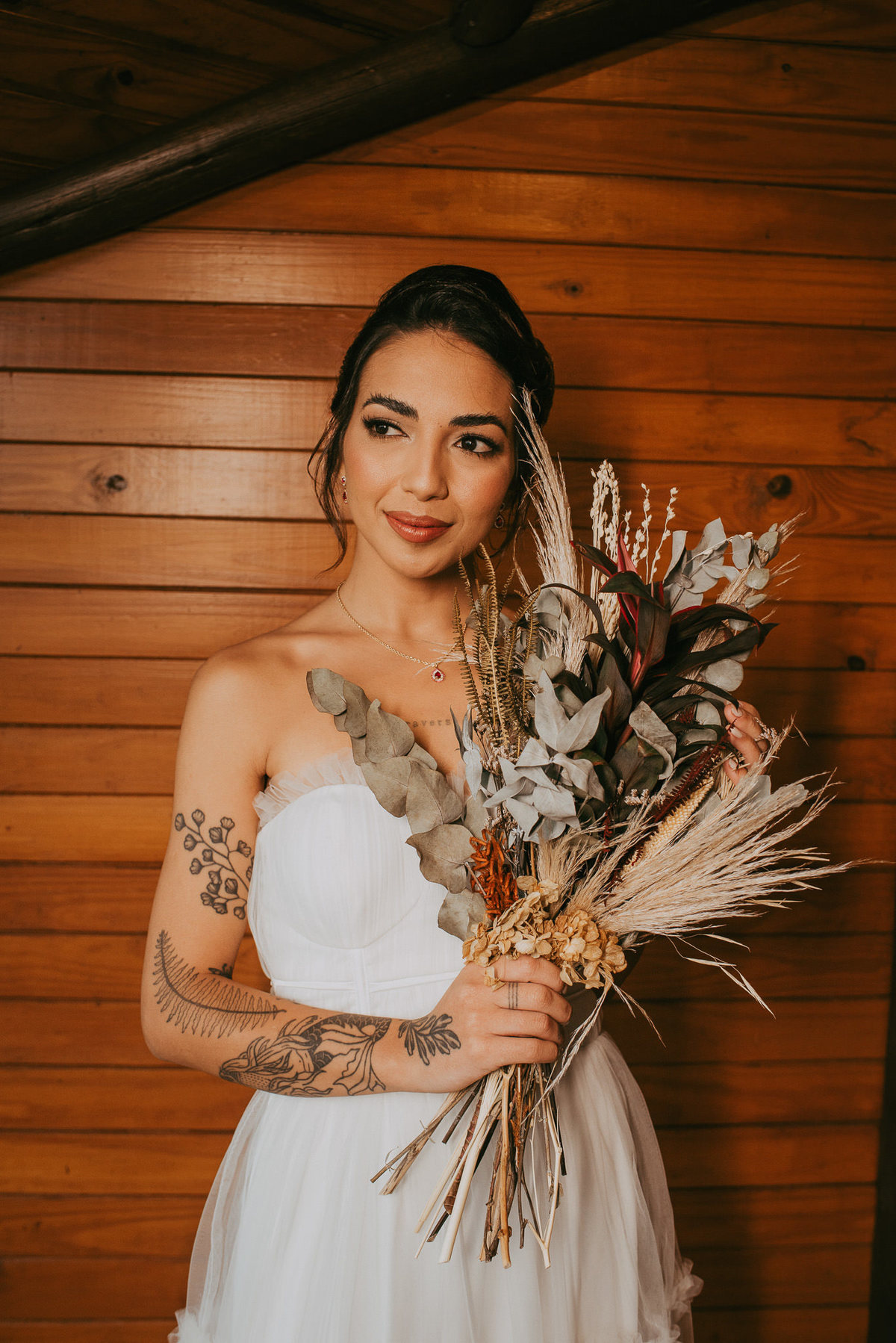 Casamento LGBTQIA+ em Alfredo Wagner, com cenário natural e emoção.