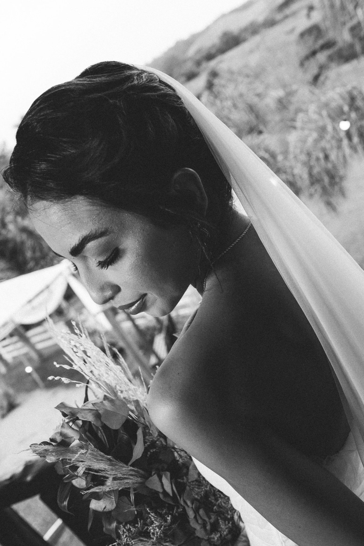 Um mini wedding que provou que o essencial é invisível aos olhos.