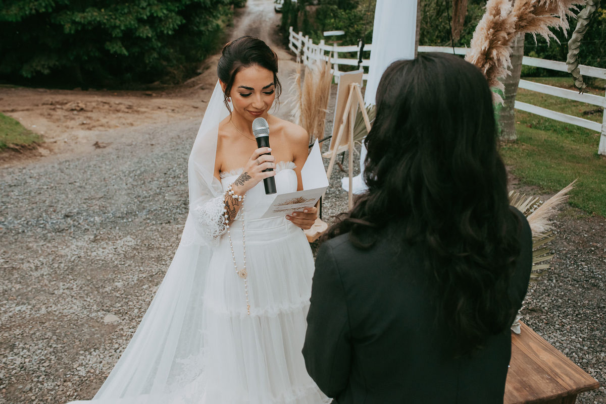 Mini wedding em Santa Catarina com beleza natural e amor autêntico.