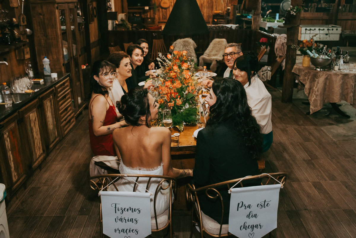 Celebração com cheiro de casa e gosto de felicidade