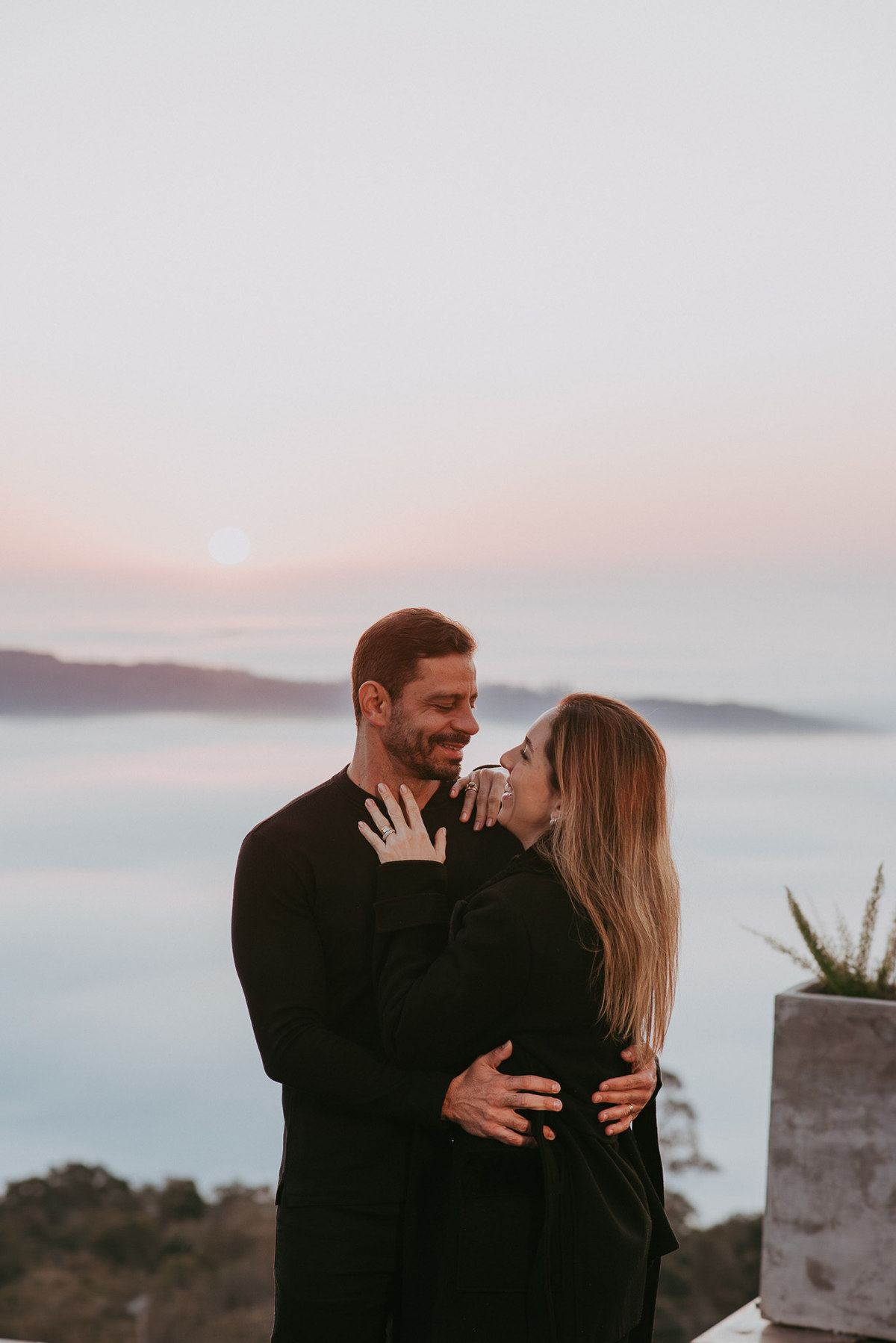 Ensaio ao amanhecer em Praia Grande SC, com vista para os Canyons.