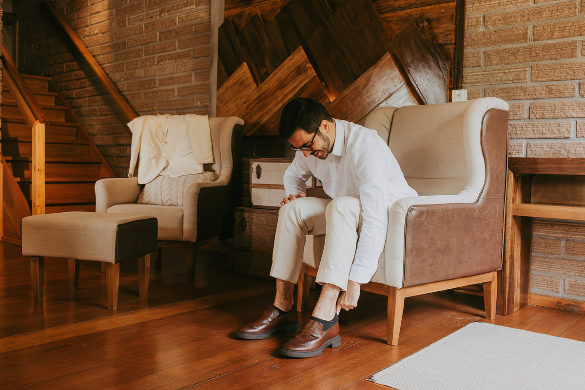 O making of da noiva aconteceu no ritmo dela. Um começo tranquilo, atento aos detalhes e às emoções que surgem quando o dia finalmente chega.