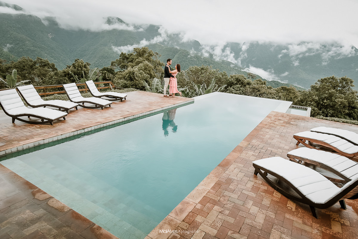 ensaio casal piscina da morada dos canyons
