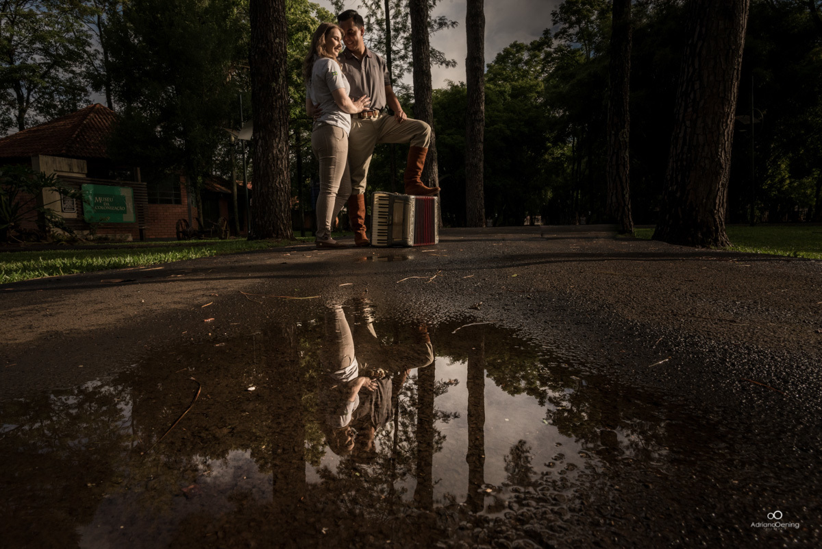 reflexo em poça d'água