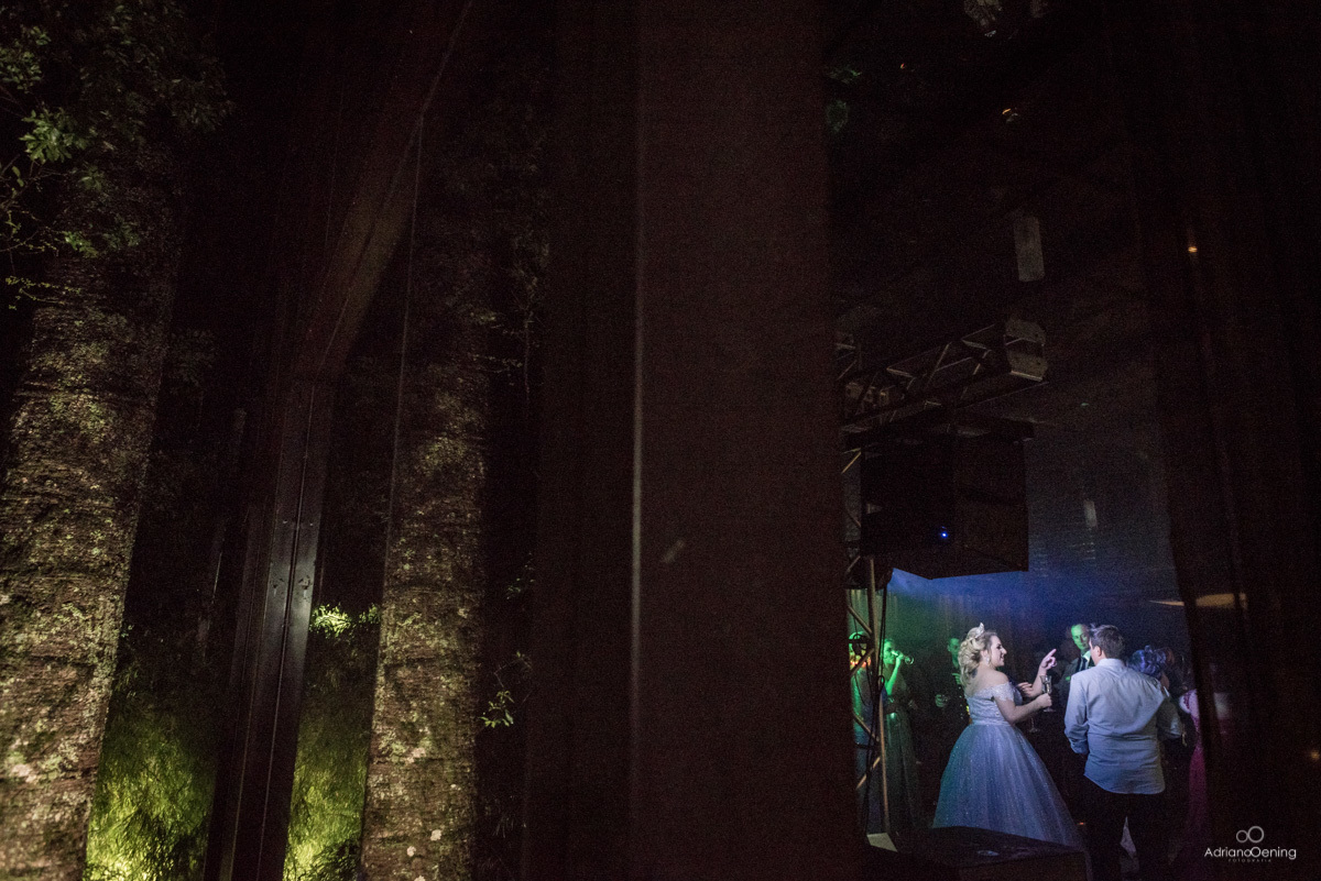 Casamento no Urio Park pelo fotografo de casamento Adriano Oening de Francisco Beltrão Pr