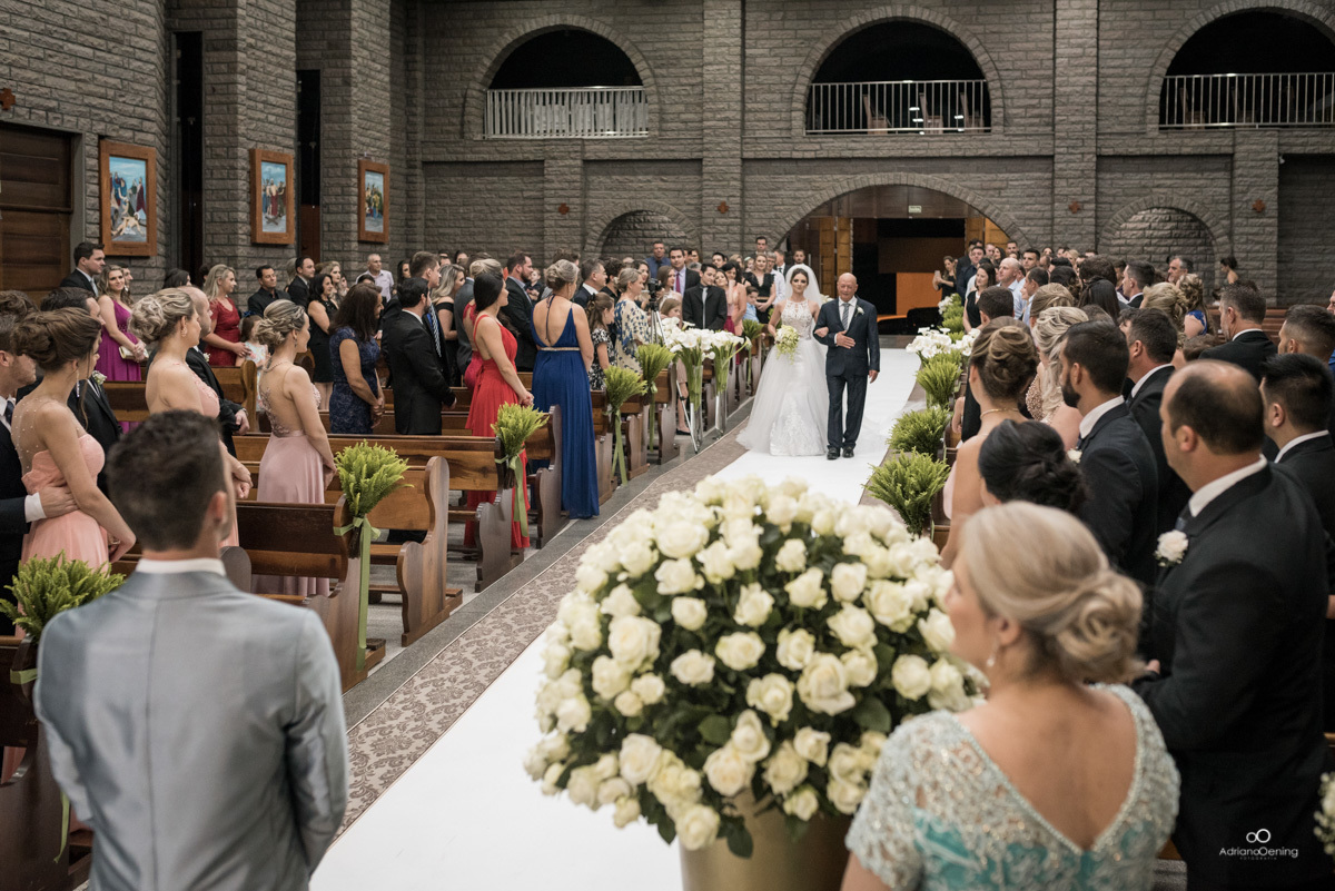 Casamento de Fabricia e Sandro em Francisco Beltrao Pr pelo fotografo de casamento Adriano Oening