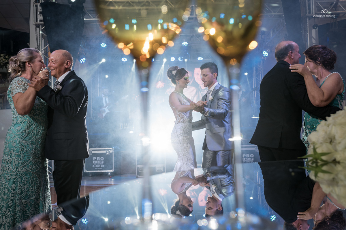 Casamento de Fabricia e Sandro em Francisco Beltrao Pr pelo fotografo de casamento Adriano Oening