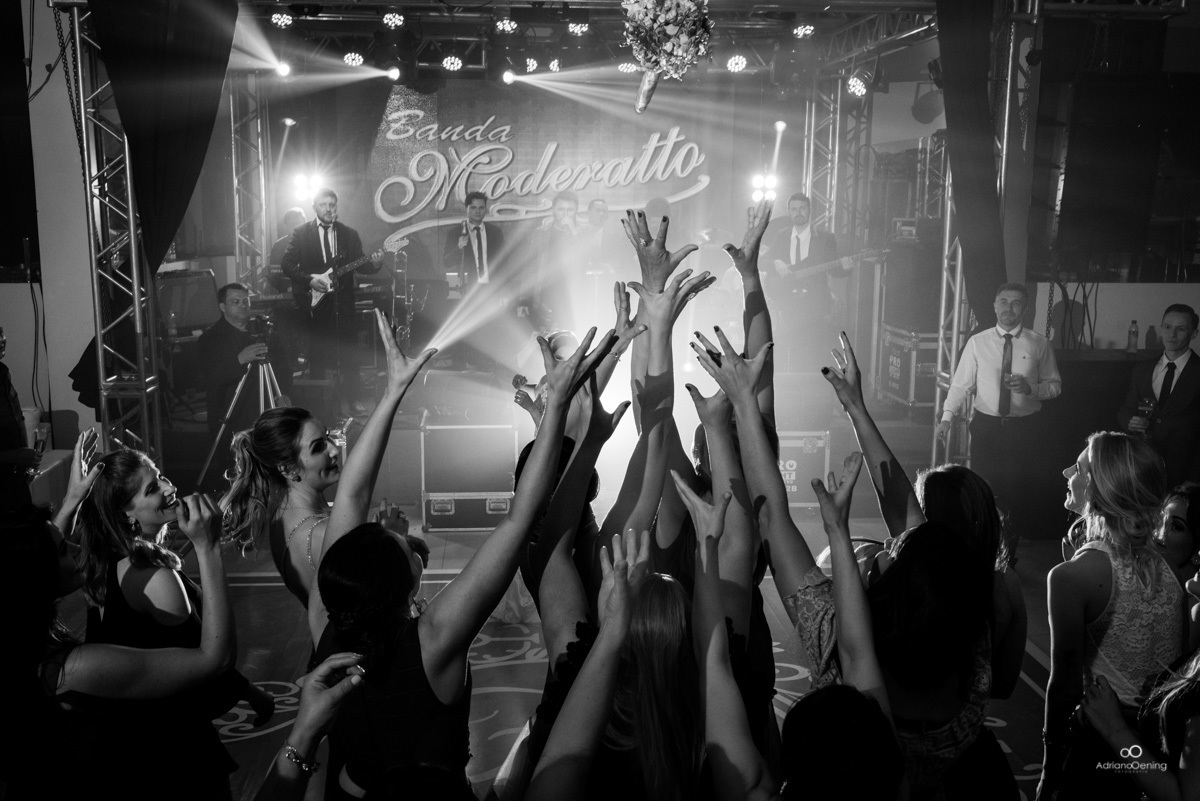 Casamento de Fabricia e Sandro em Francisco Beltrao Pr pelo fotografo de casamento Adriano Oening