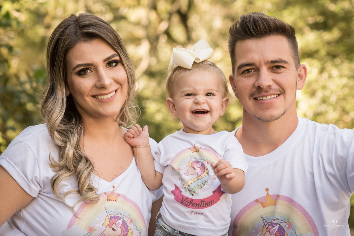 Ensaio de 1 ano da Valentina com a familia pelo Fotografo de Francisco Beltrao Adriano Oening