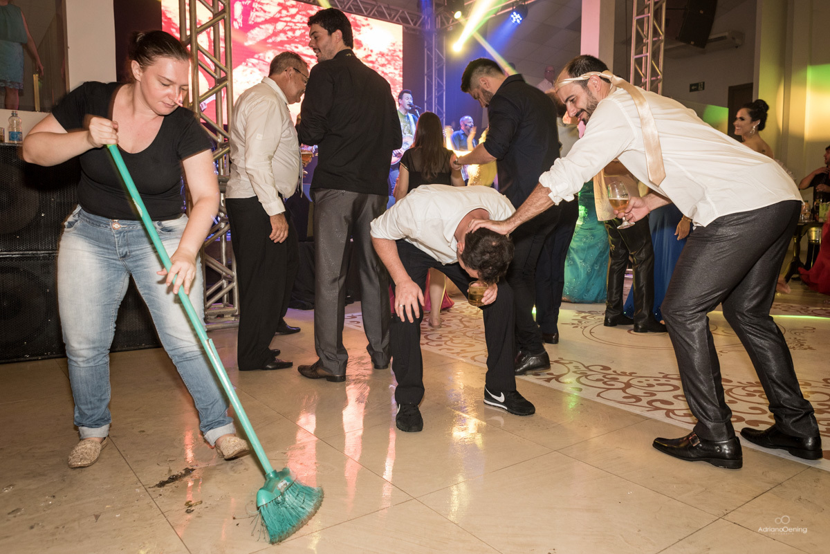 em Francisco Beltrão Pr pelo Fotógrafo de casamento Adriano Oening