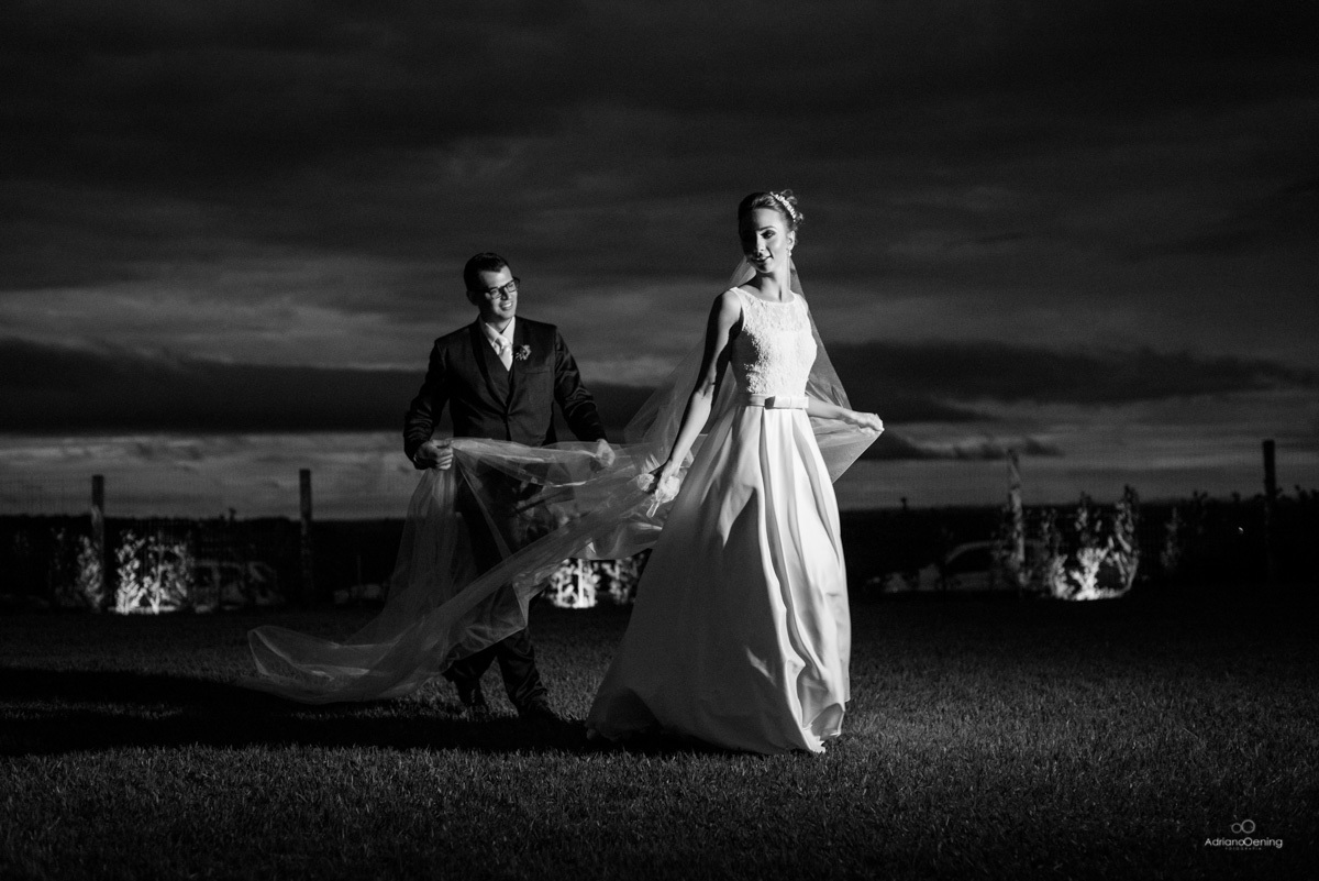 Branco Pr do casal Caroline e Cezar pelo Fotografo de casamento Adriano Oening