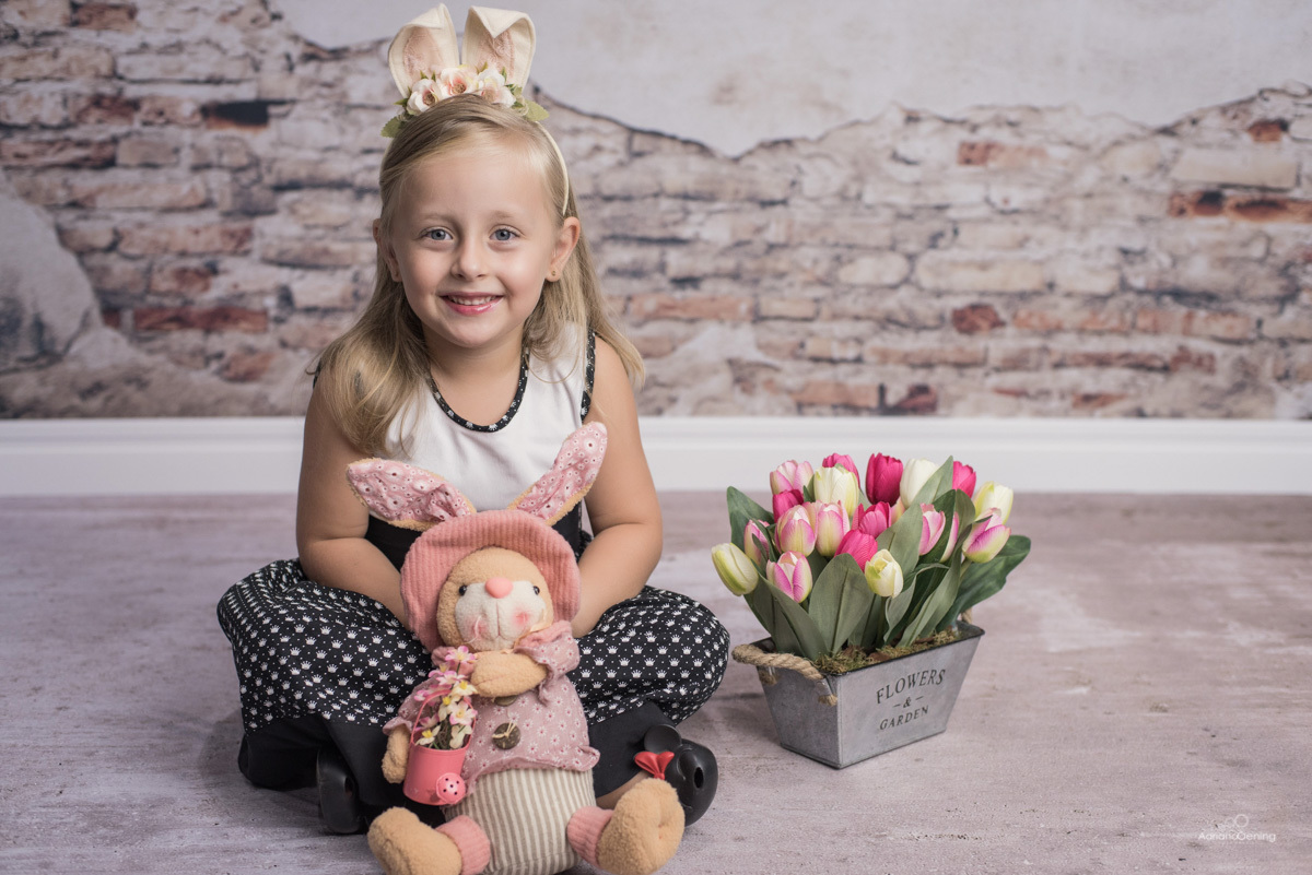 Ensaio temático de Páscoa no estúdio fotográfico Adriano Oening Fotografia