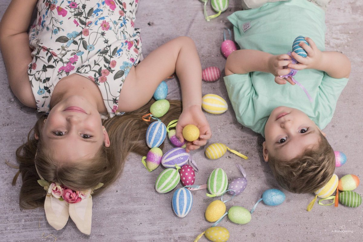 Ensaio temático de Páscoa no estúdio fotográfico Adriano Oening Fotografia
