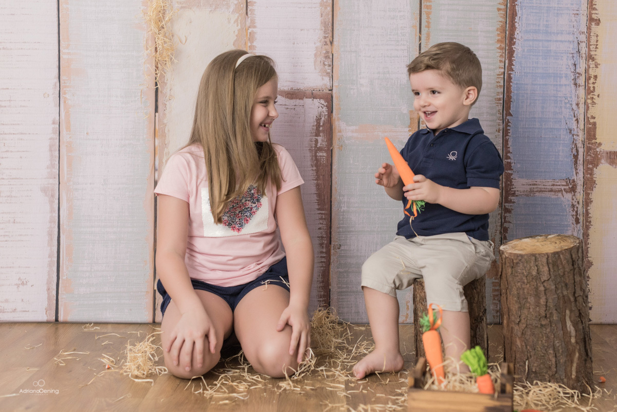 Ensaio temático de Páscoa no estúdio fotográfico Adriano Oening Fotografia