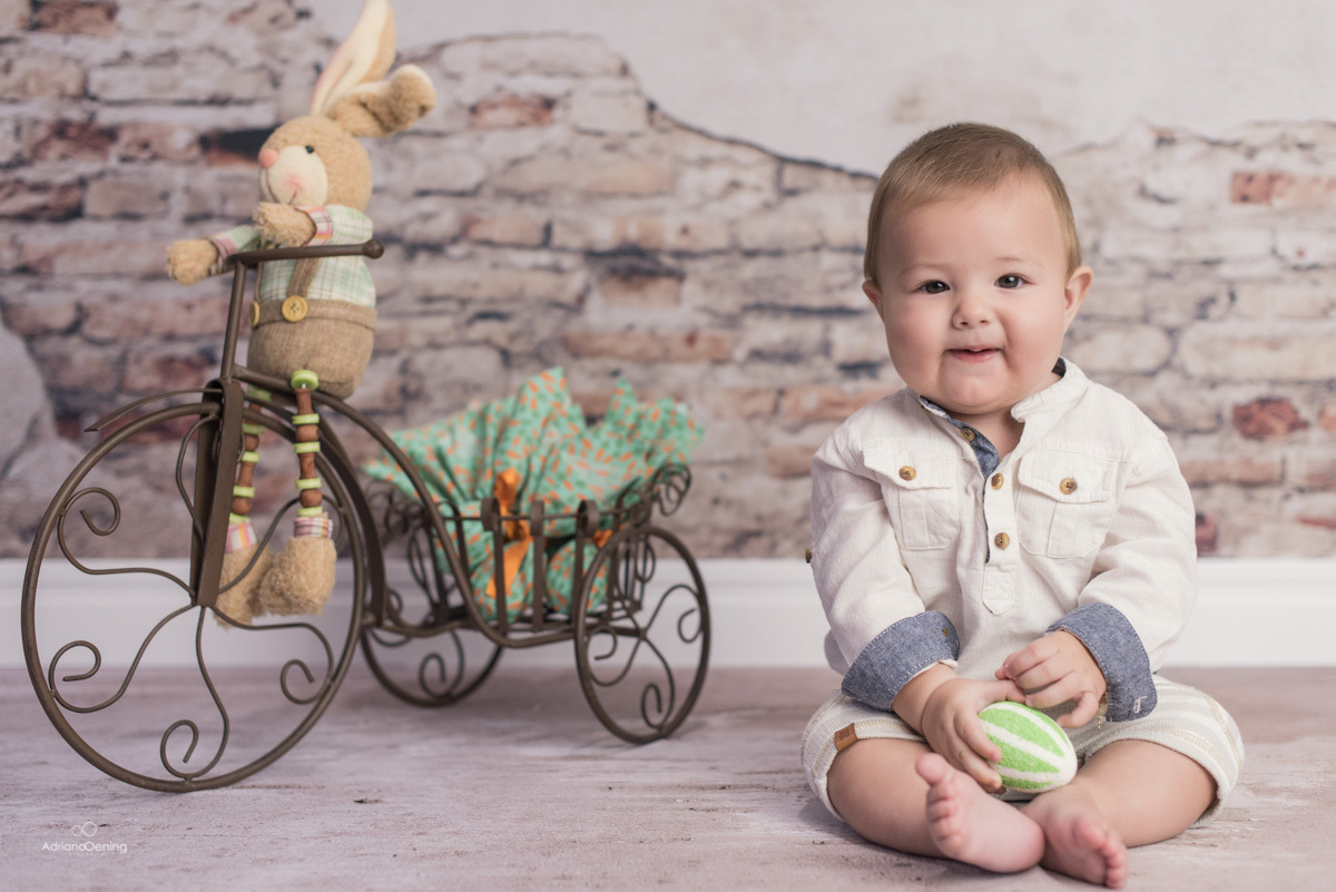 Ensaio temático de Páscoa no estúdio fotográfico Adriano Oening Fotografia
