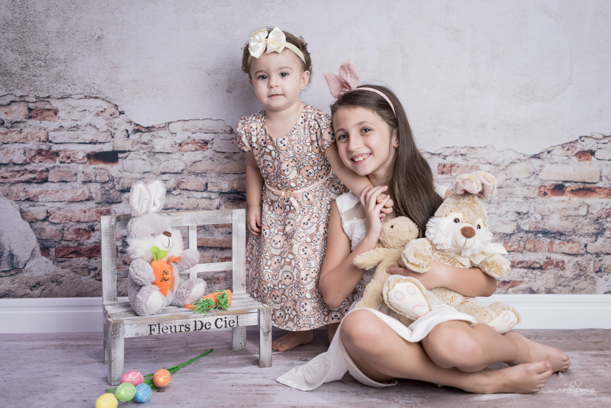 Ensaio temático de Páscoa no estúdio fotográfico Adriano Oening Fotografia
