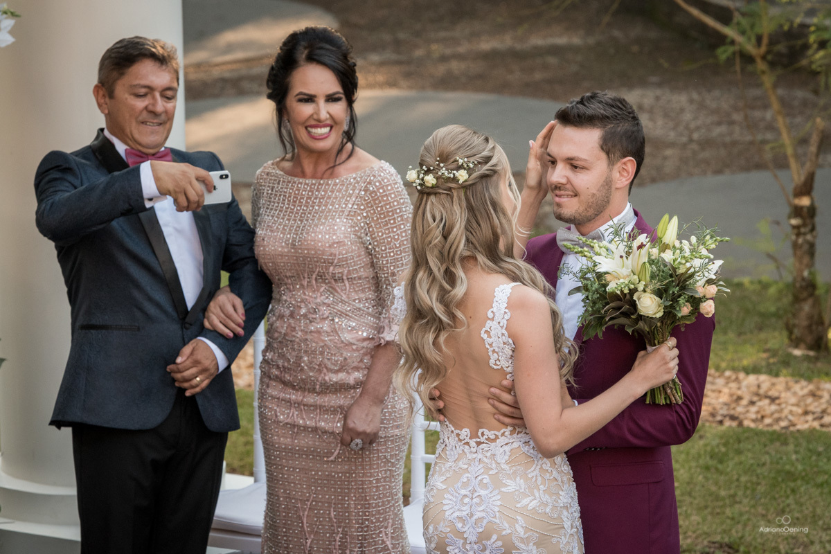Casamento de Tainá e Eduardo no Urio Park em Marmeleiro Pr pelo fotógrafo Adriano Oening