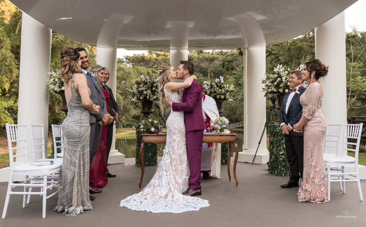 Casamento de Tainá e Eduardo no Urio Park em Marmeleiro Pr pelo fotógrafo Adriano Oening