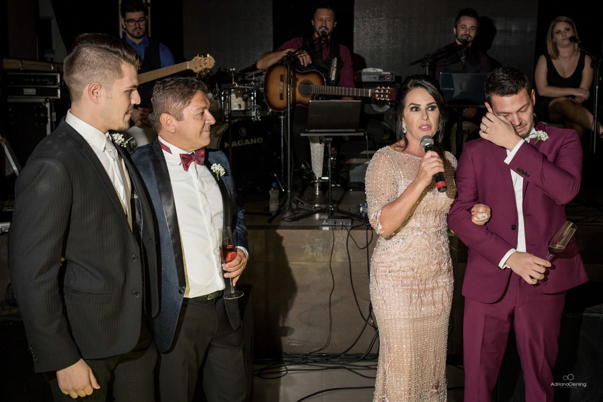Casamento de Tainá e Eduardo no Urio Park em Marmeleiro Pr pelo fotógrafo Adriano Oening