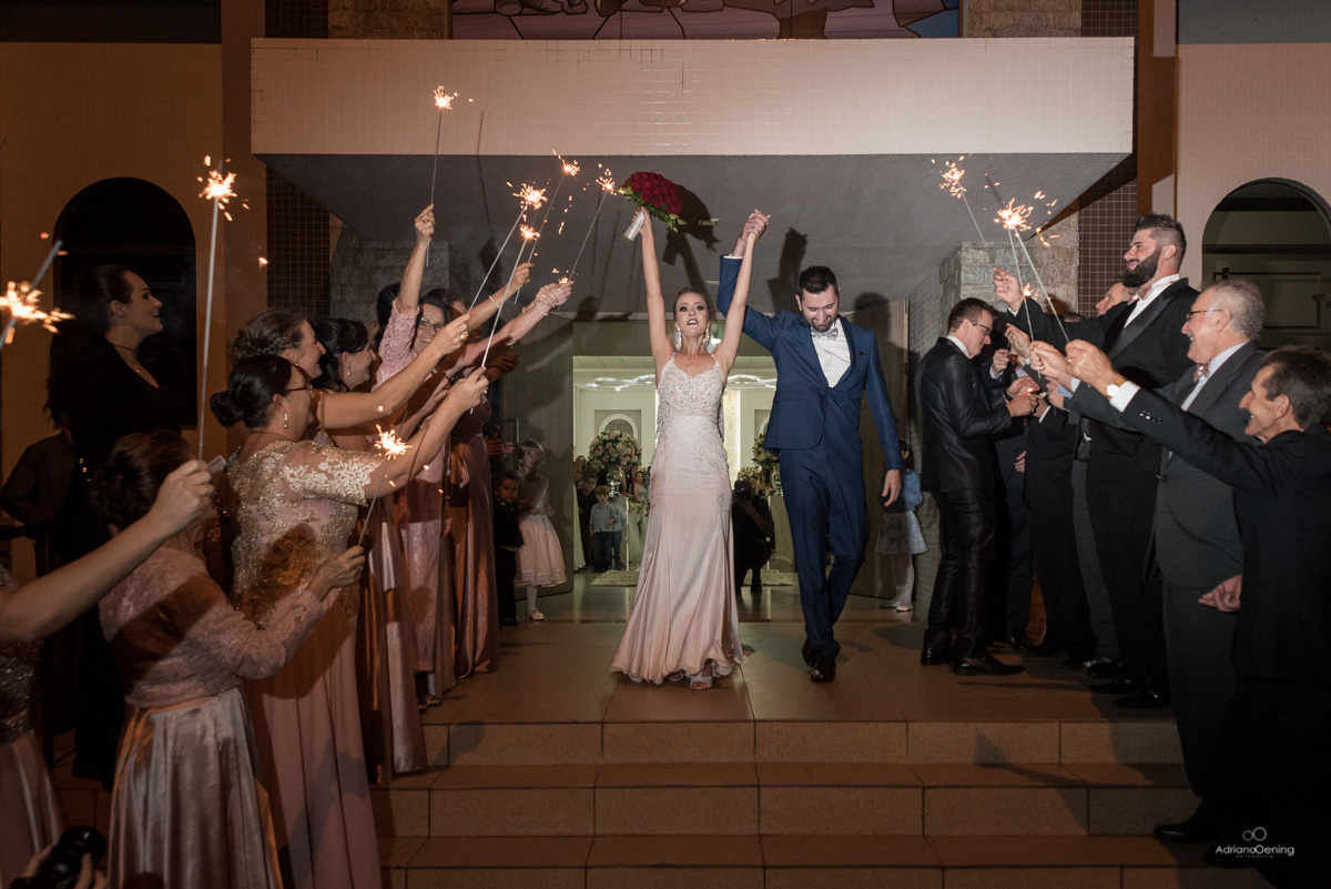 Casamento de Renata e Bruno na Cidade de Francisco Beltrao Pr pelas lentes do fotografo Adriano Oening