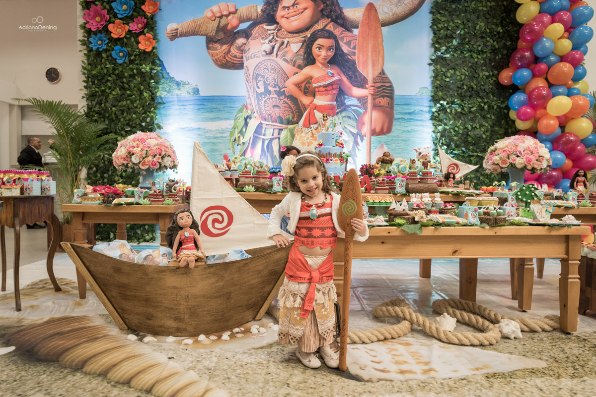 Festa da Luiza no Buffet Alegria em Francisco Beltrao pr pelo fotografo Adriano Oening 