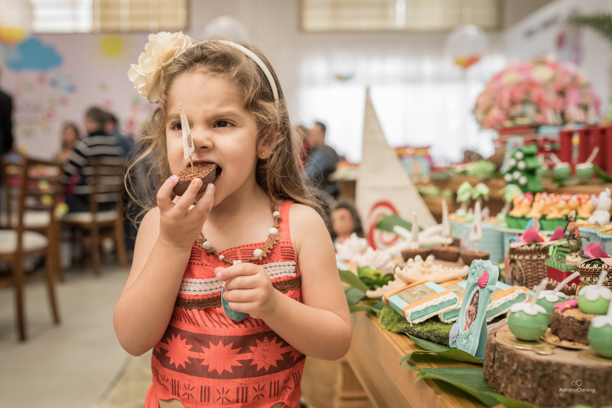 Festa da Luiza no Buffet Alegria em Francisco Beltrao pr pelo fotografo Adriano Oening 