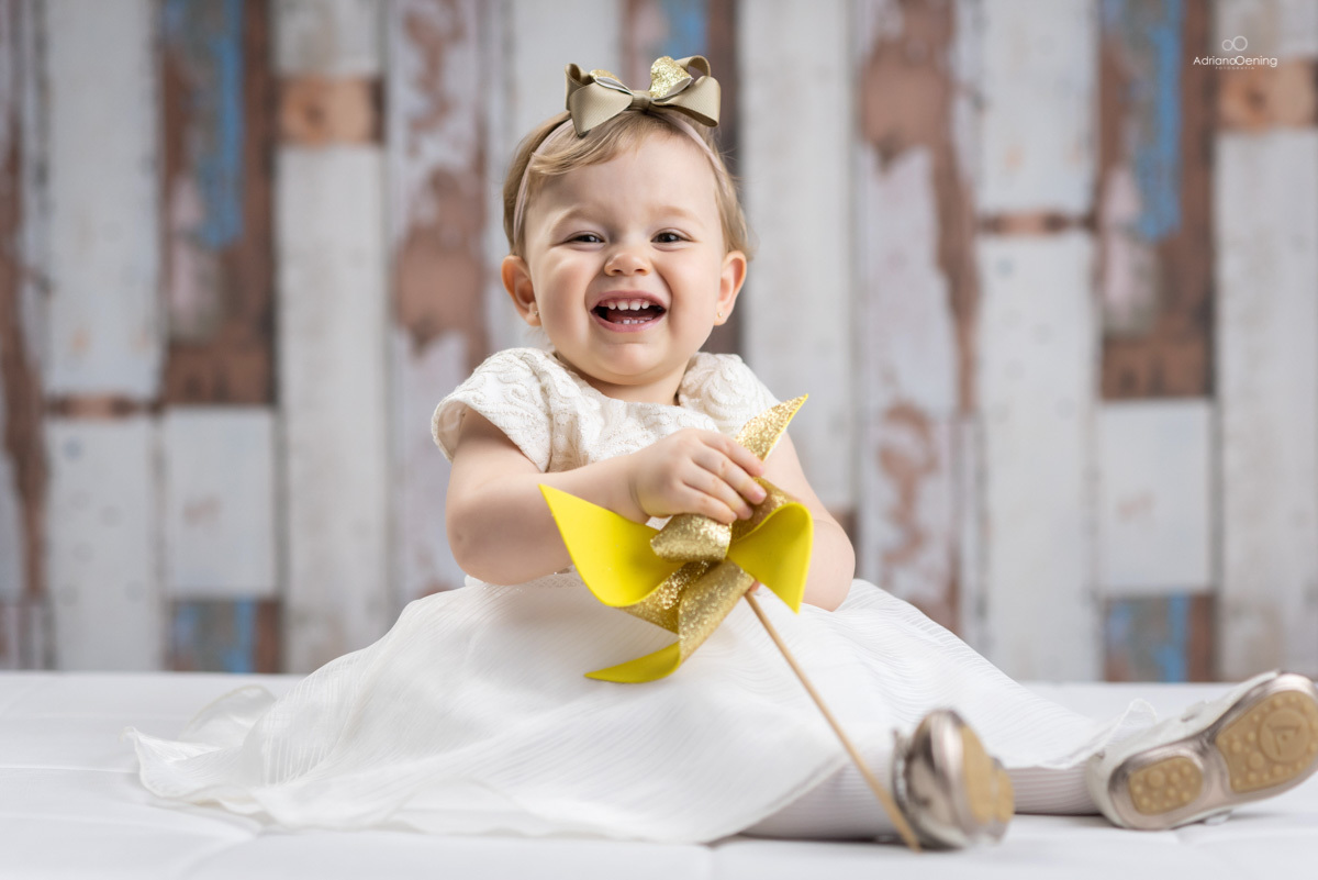 Ensaio de 1 ano da Carol no estúdio Adriano Oening Fotografia em Francisco Beltrao Pr