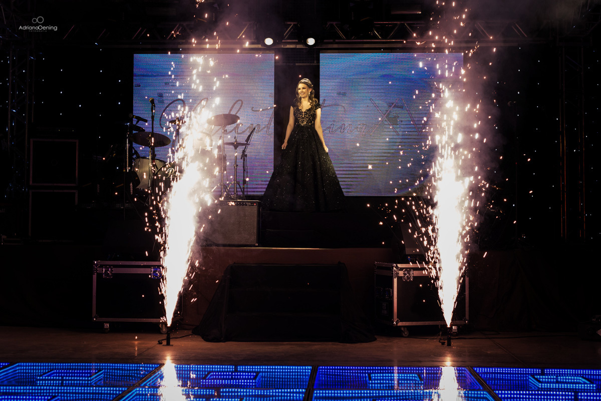 Festa de 15 anos da Valentina na cidade de Mangueirinha por Adriano Oening