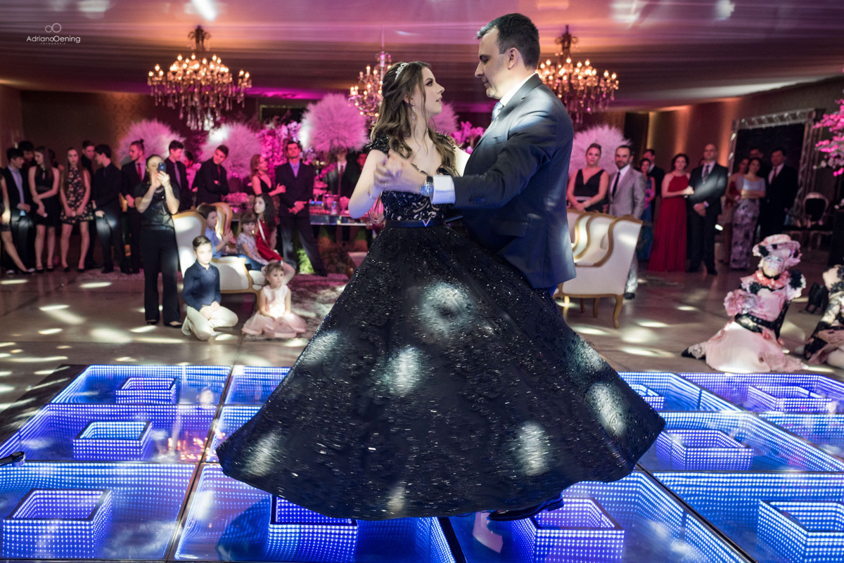 Festa de 15 anos da Valentina na cidade de Mangueirinha por Adriano Oening