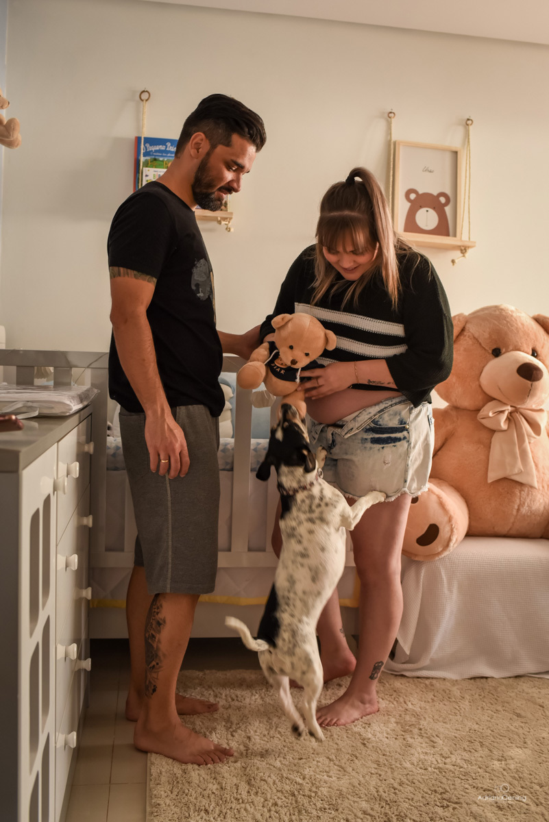 ensaio de gestante no estilo life still em casa por Adriano Oening Fotografia