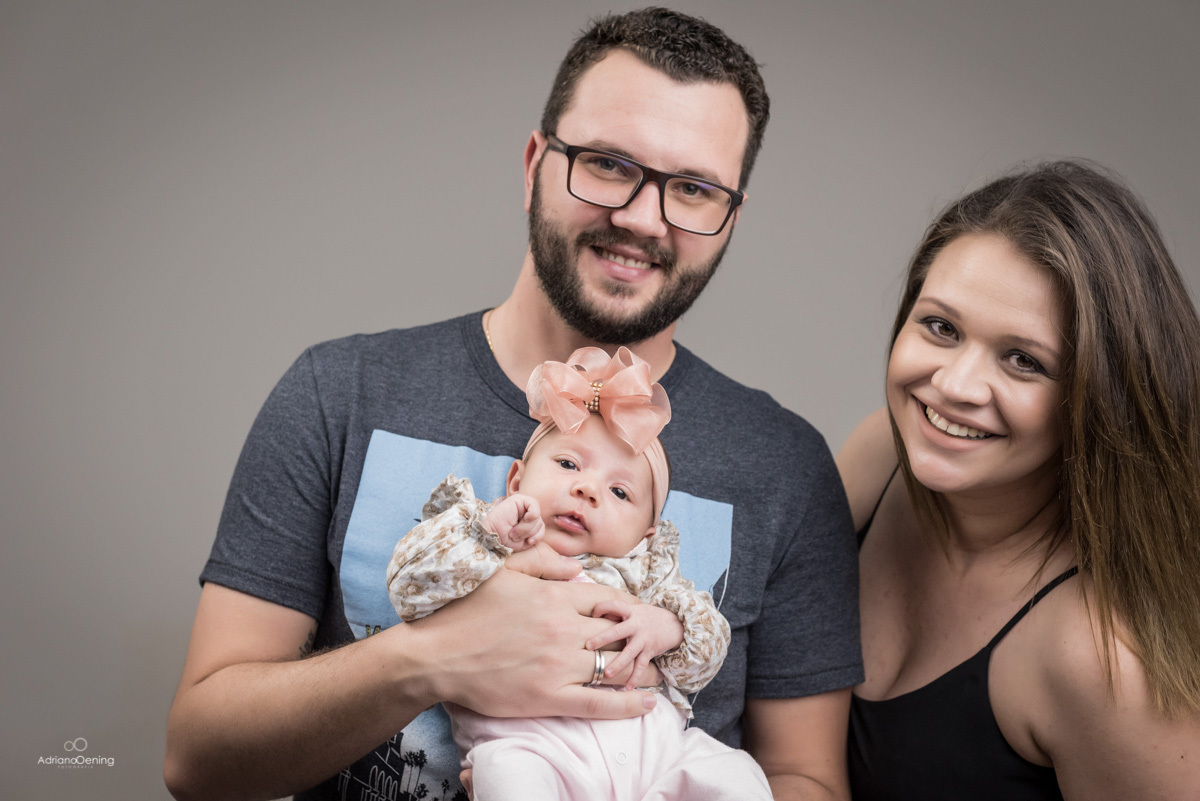 Lorena em seu ensaio de 1 mes no estudio fotografico Adriano Oening