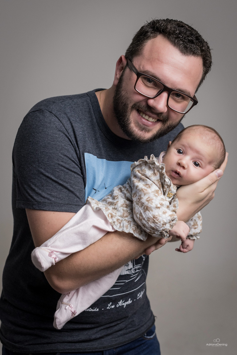 Lorena em seu ensaio de 1 mes no estudio fotografico Adriano Oening