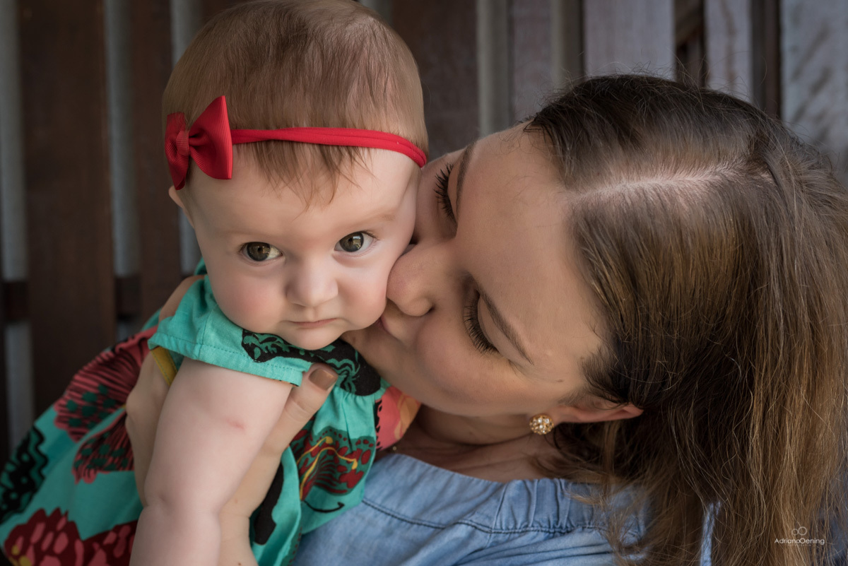 Acompanhamento trimestral da Cecilia pelo fotógrafo de família Adriano Oening