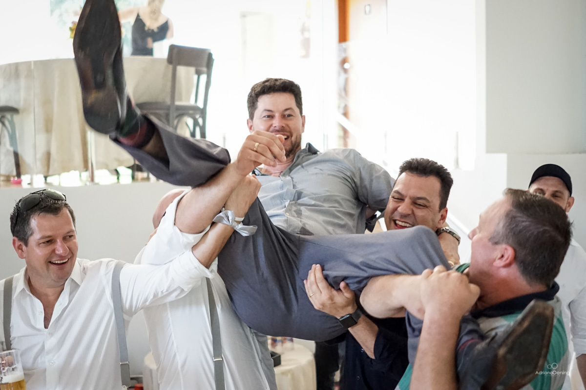Casamento de Priscila e Darci realizado no Dom Zu Centro de Eventos e fotografia por Adriano Oening