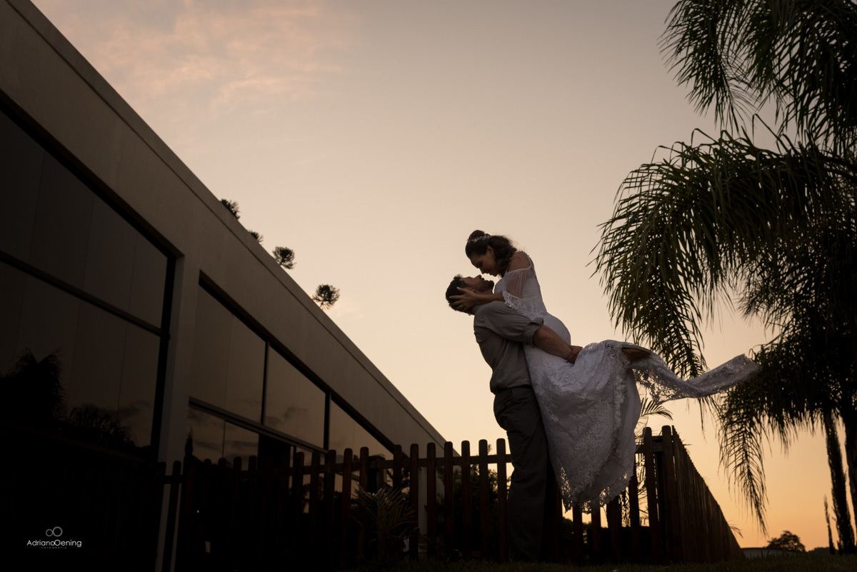 Casamento de Priscila e Darci realizado no Dom Zu Centro de Eventos e fotografia por Adriano Oening