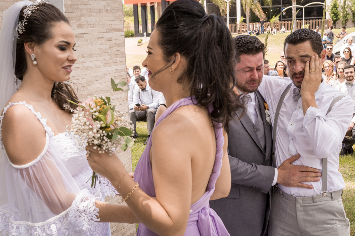 Casamento de Priscila e Darci realizado no Dom Zu Centro de Eventos e fotografia por Adriano Oening