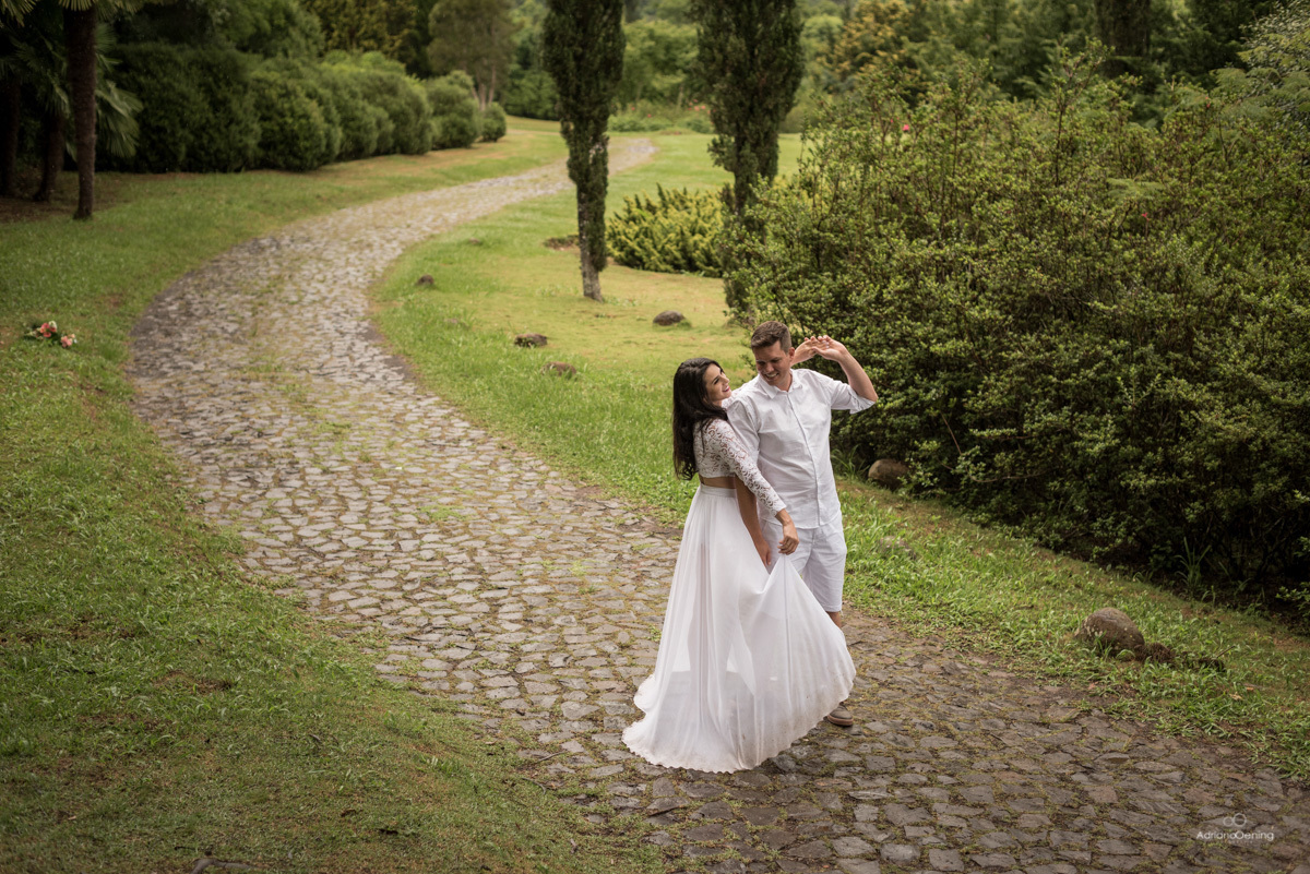 Ensaio pre-casamento de Simone e Willian no Salto Segredo pelo fotógrafo de casamentos Adriano Oening