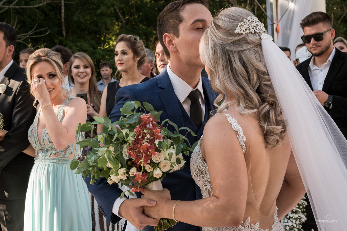 Casamento no Urio Park com Jéssica e Rodrigo por Adriano Oening Fotografia