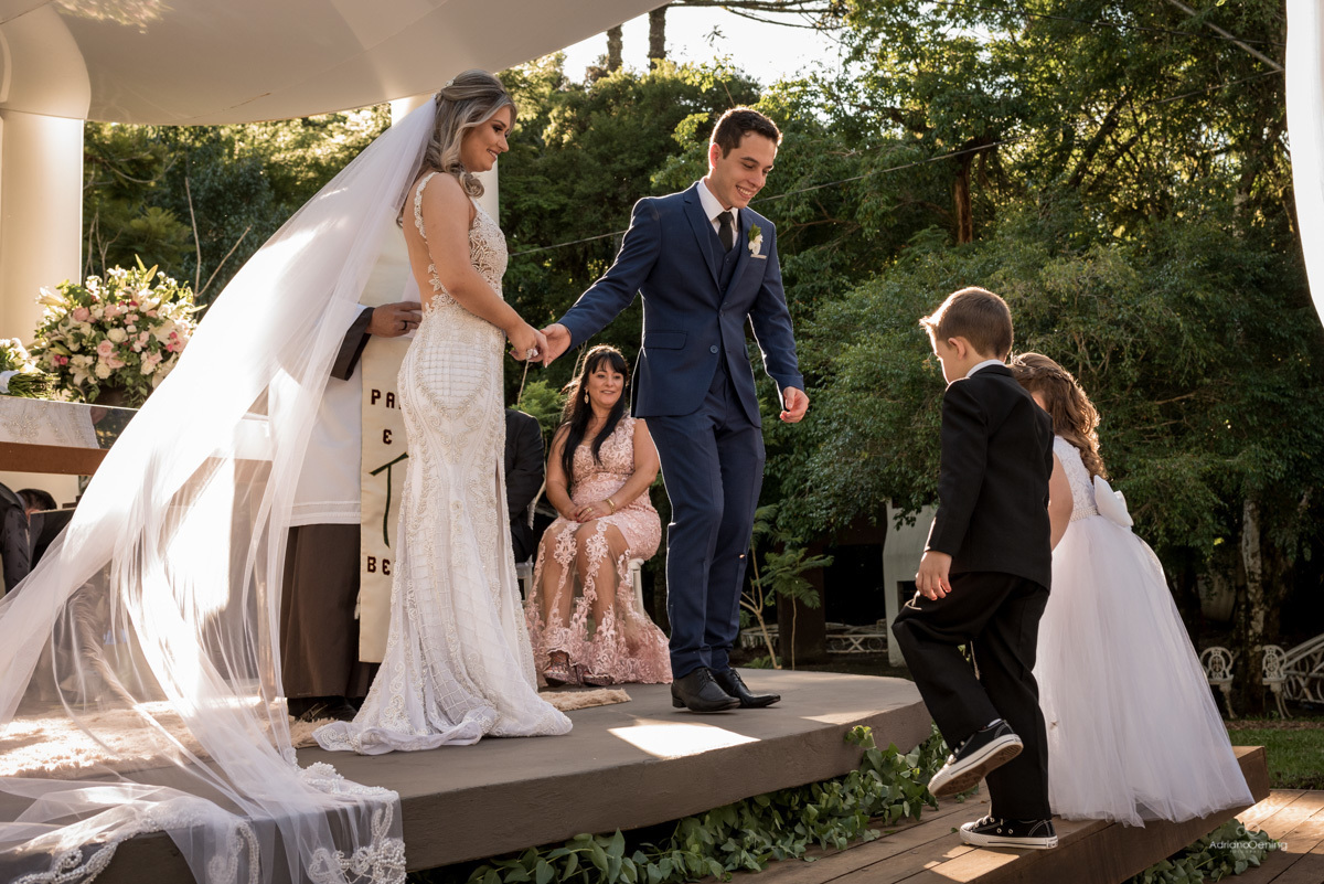 Casamento no Urio Park com Jéssica e Rodrigo por Adriano Oening Fotografia