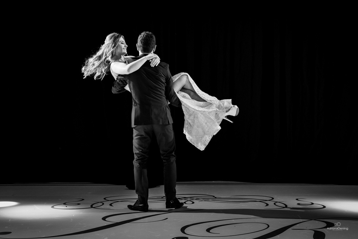 Casamento no Urio Park com Jéssica e Rodrigo por Adriano Oening Fotografia