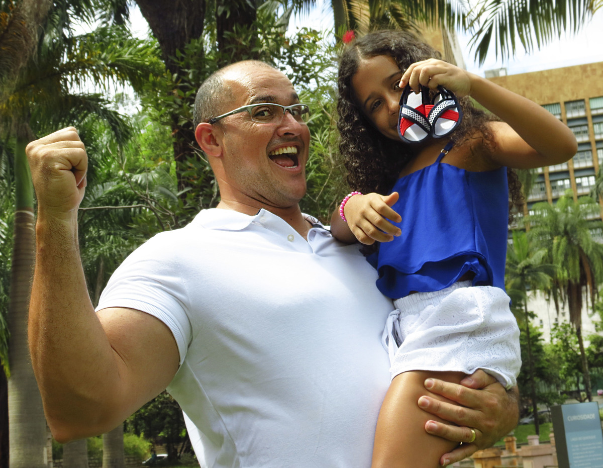 pai e filha sapatinho família