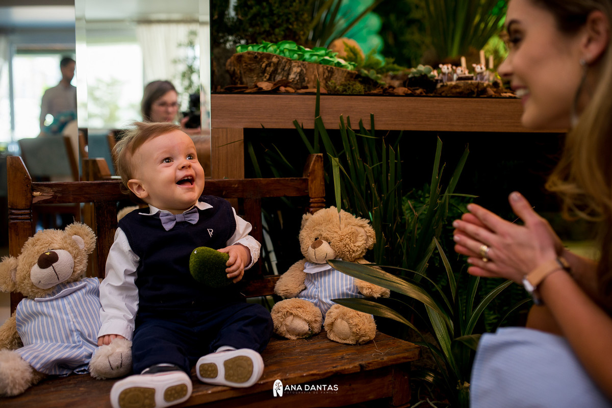 Felicidade do bebe em sua festinha de 1 aninho 
