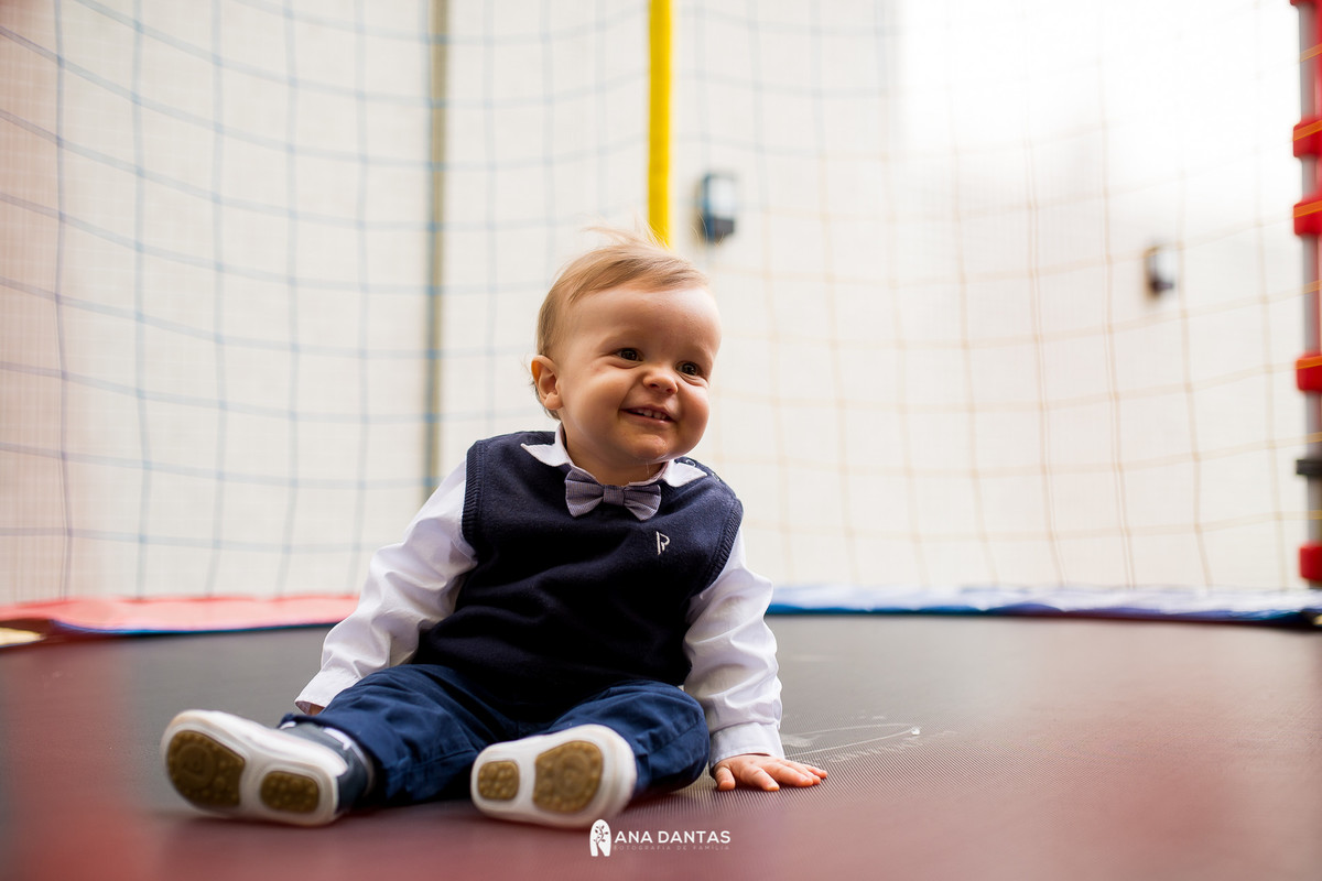 Felicidade do 1 aninho na cama elastica