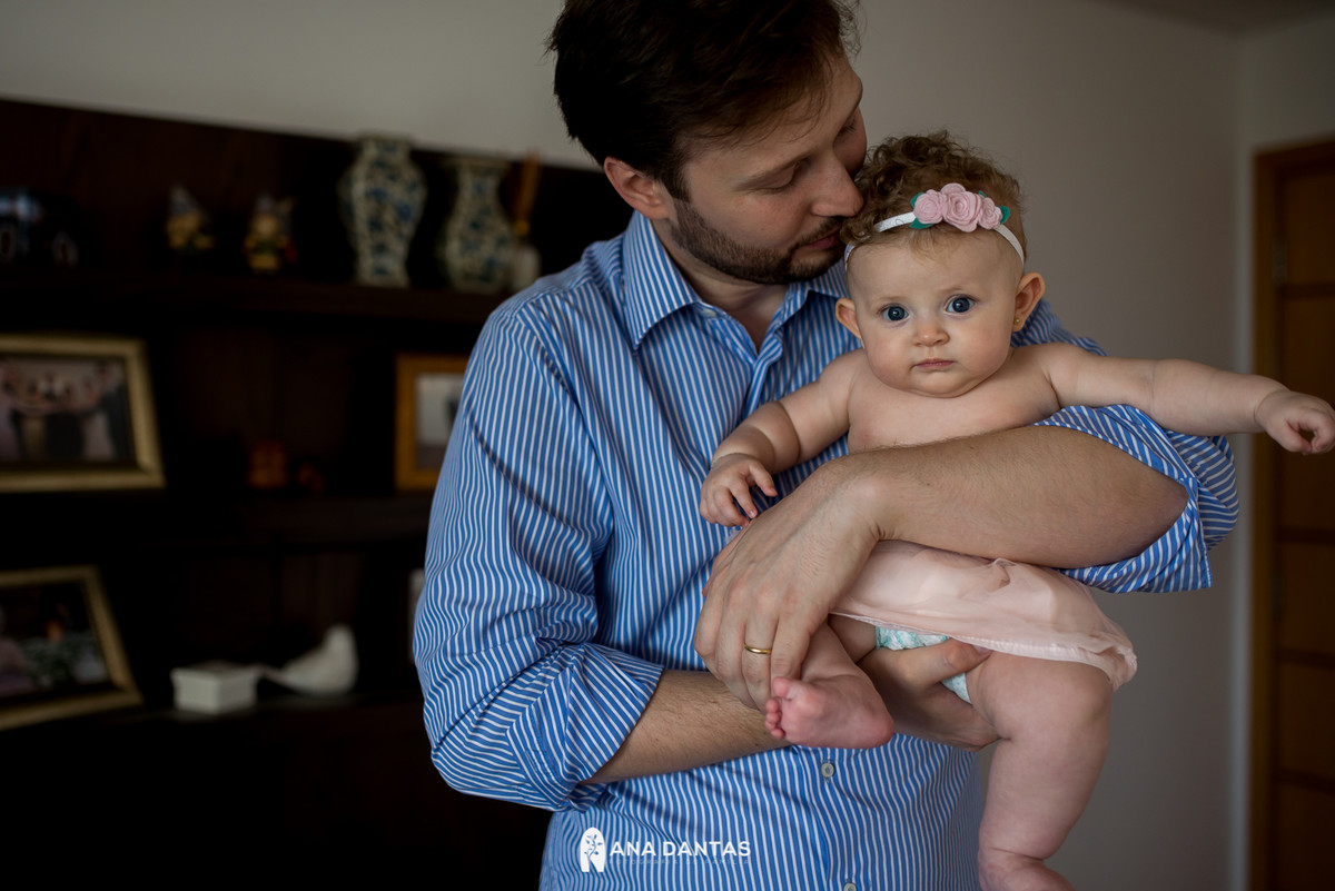 Princesa no colo do papai 