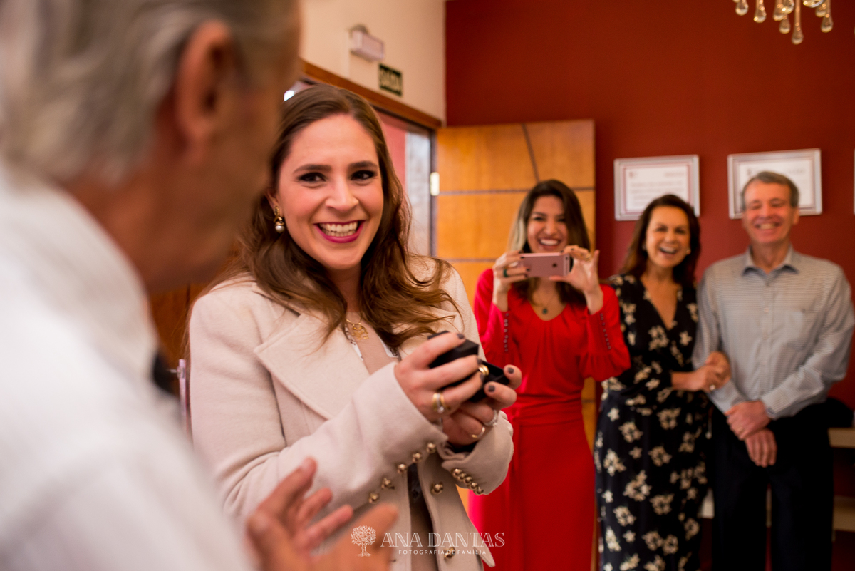 Momento de felicidades do casamento 