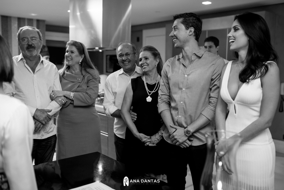 Felicidade de convidados 