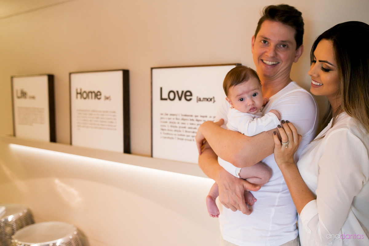 Nenem no colo do papai 