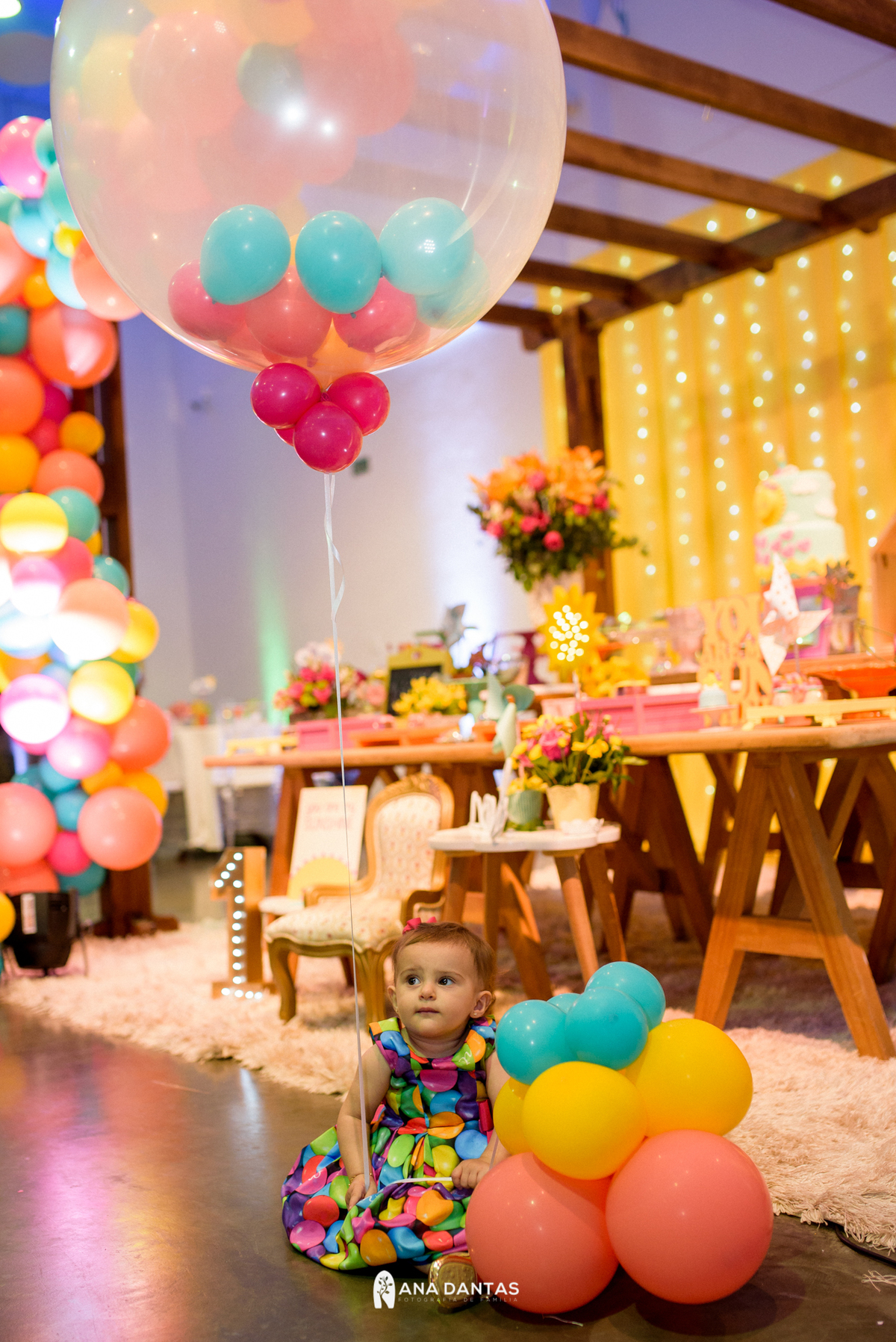 Mesa de decoração da livia 