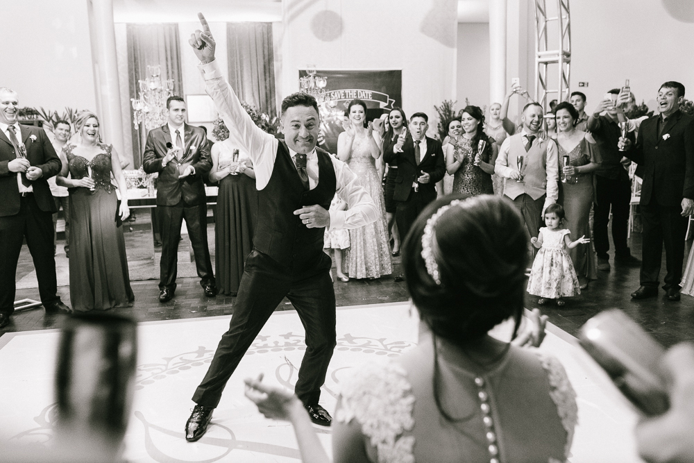 casamento-jeicy-e-zeni-campo mourão-pr-clube-10-de-outubro-rodrigo-schu-fotografia