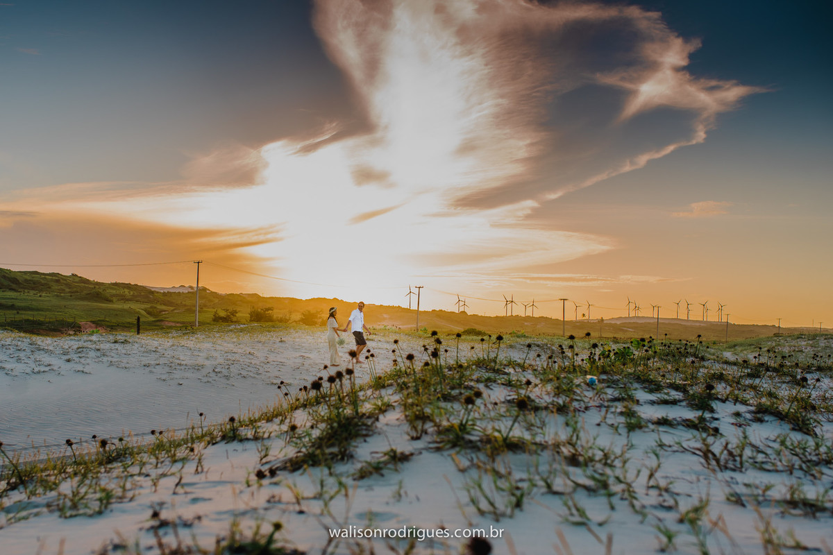 noiva-noivo-fotos na praia-buque da noiva-prewedding